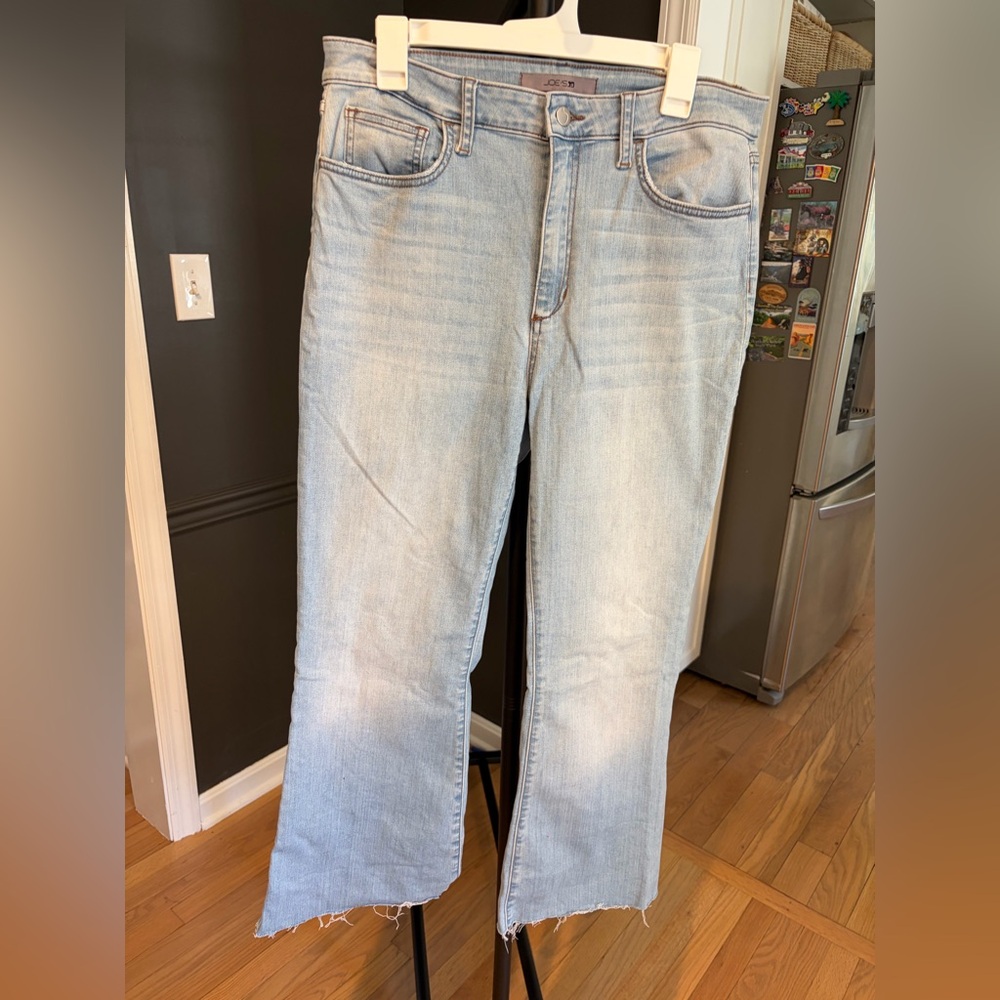 Joe’s Jeans Riley High Rise Flare. Light wash